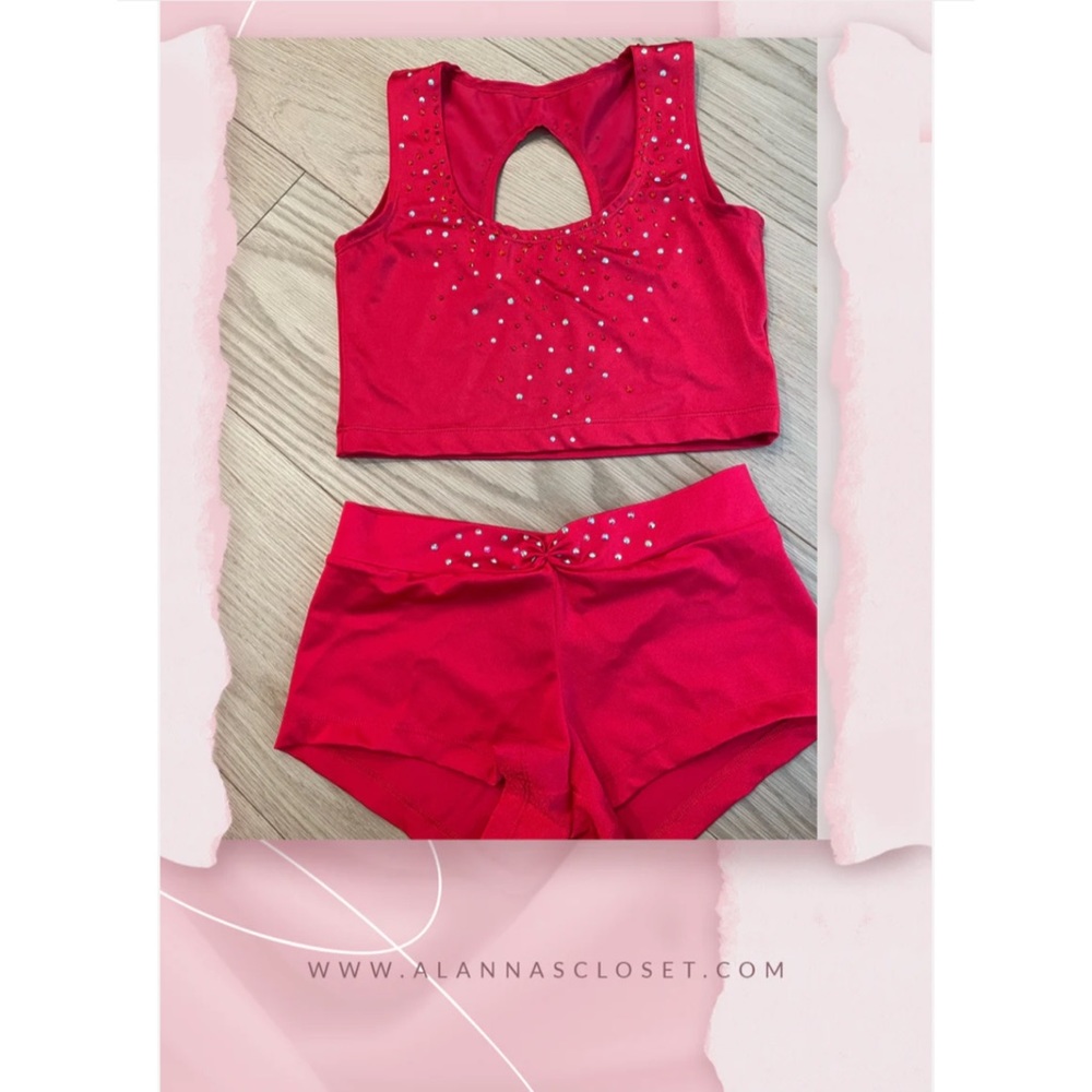 Dallaswear Red Audition Outfit